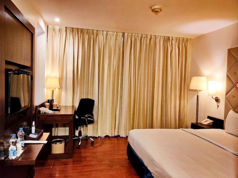 Country Inn And Suites By Radisson Bhiwadi 14/50