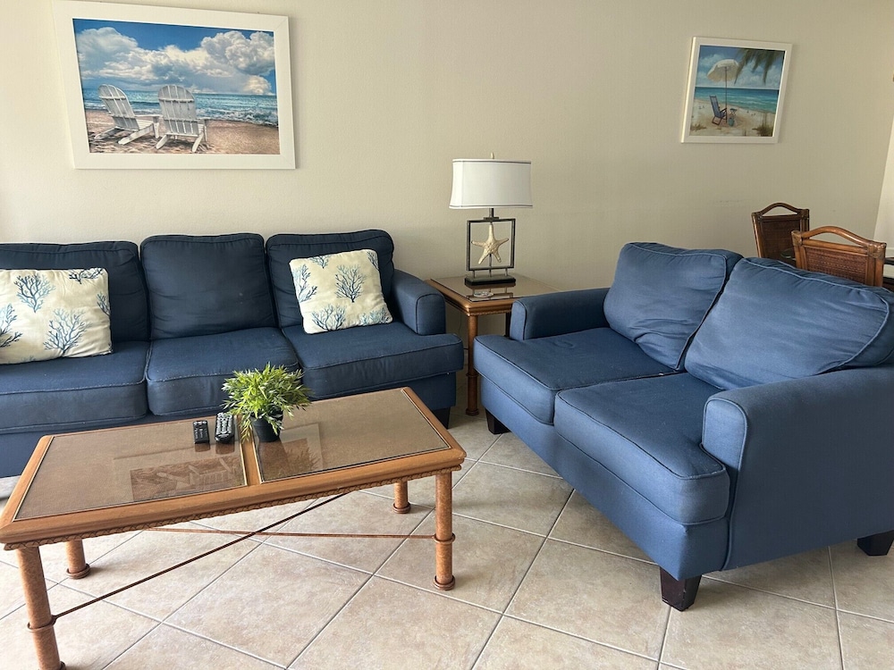 Shorewalk Vacation Villas 19/45