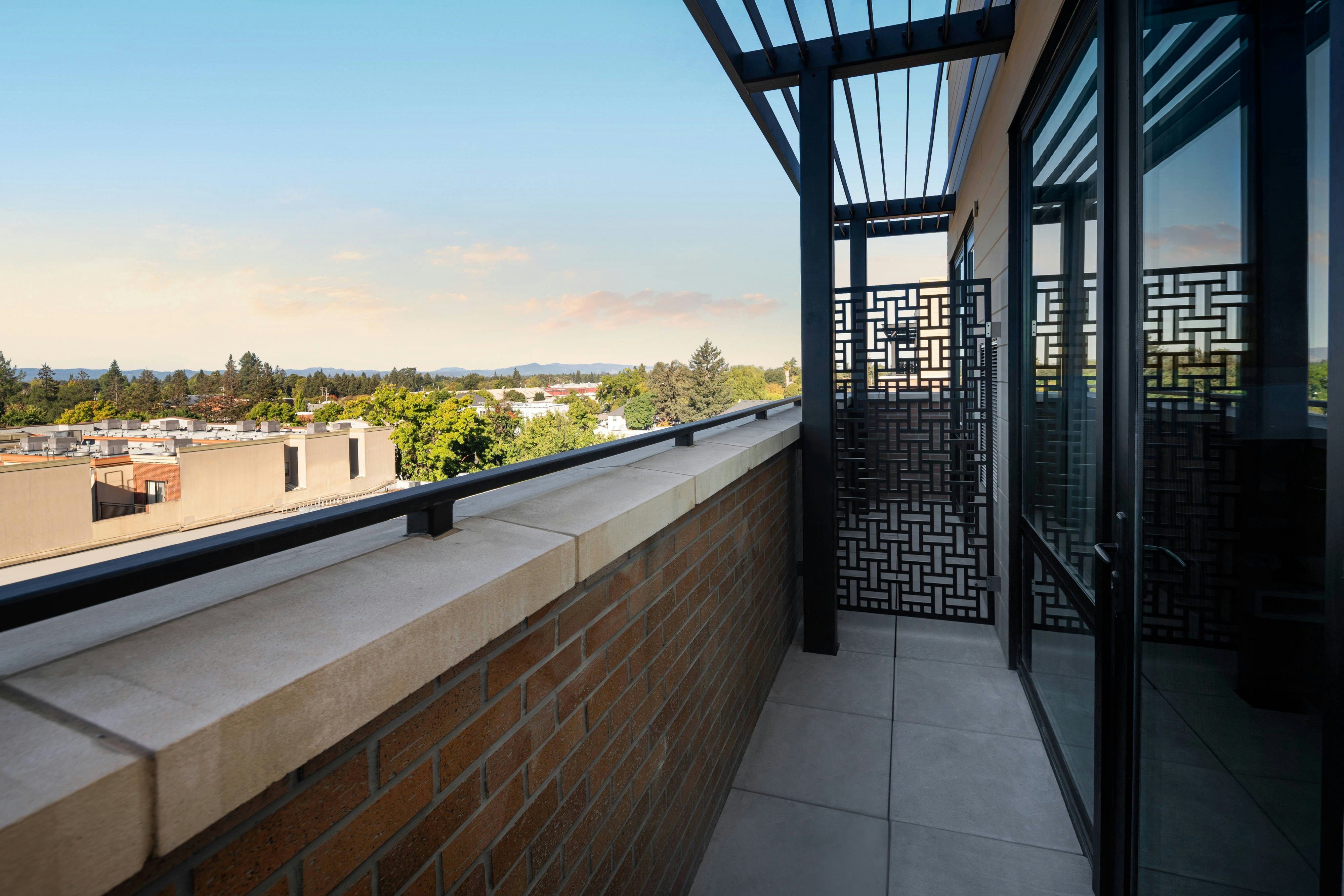 AC Hotel by Marriott Santa Rosa Sonoma Wine Country 26/55