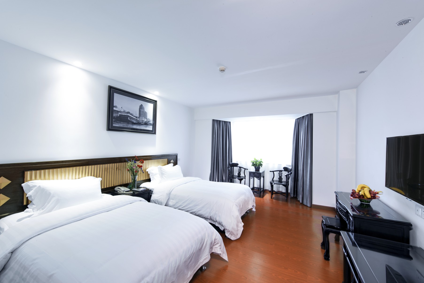 Zhuhai Special Economic Zone Hotel 6/23