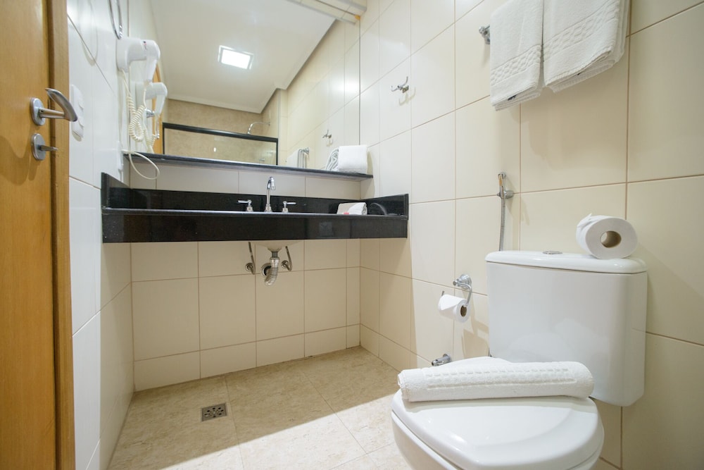 Faro Hotel Taubate 47/50