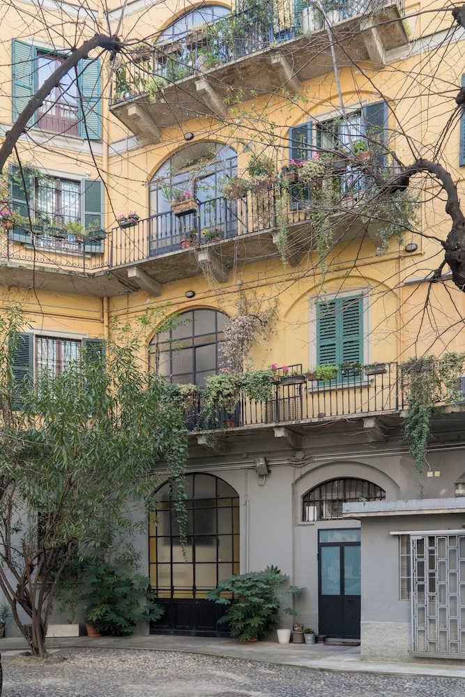 Brera Apartments In Moscova 3/70