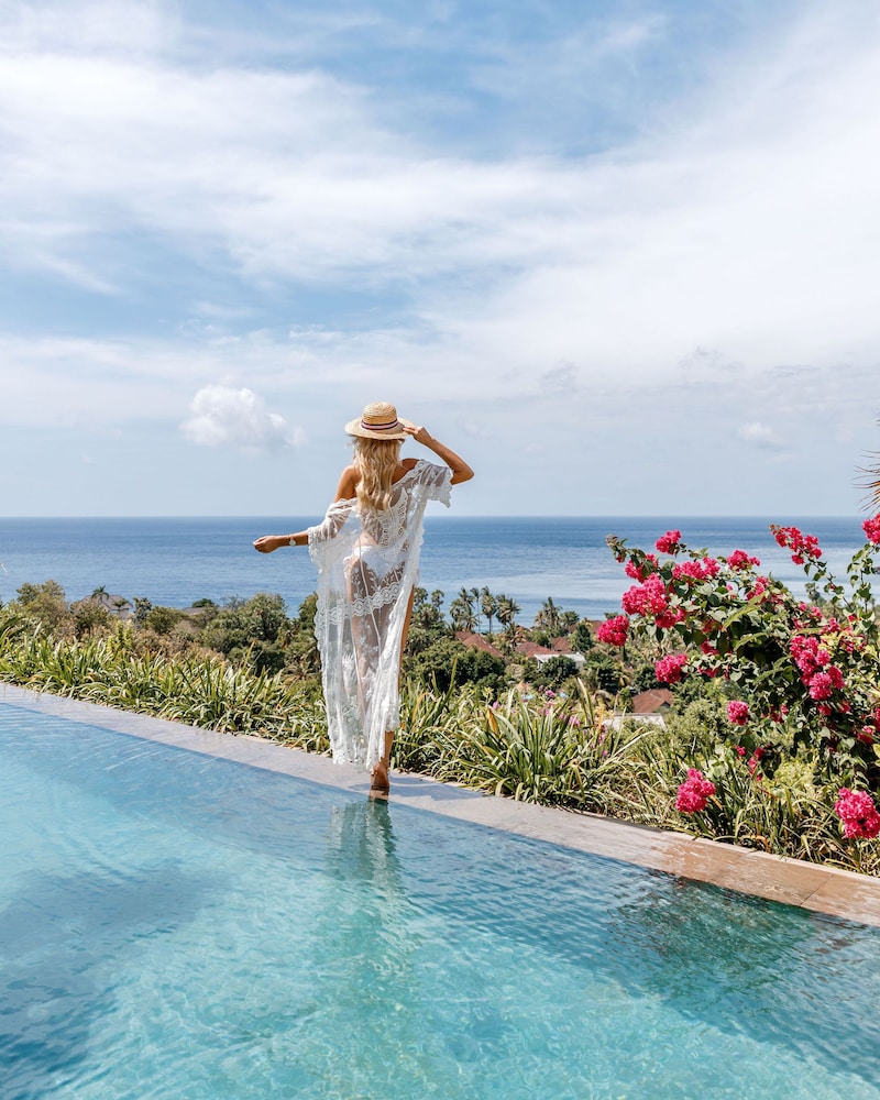 The Griya Villas And Spa 57/68