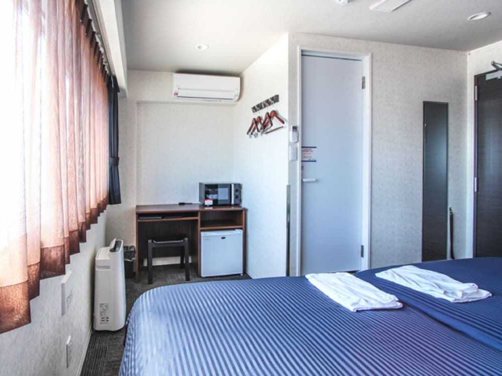 STANDARD, TWIN BEDS, PET FRIENDLY