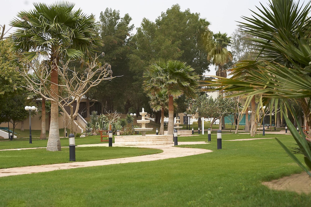 فندق مريديان الخبر(Le Meridien) 56/59