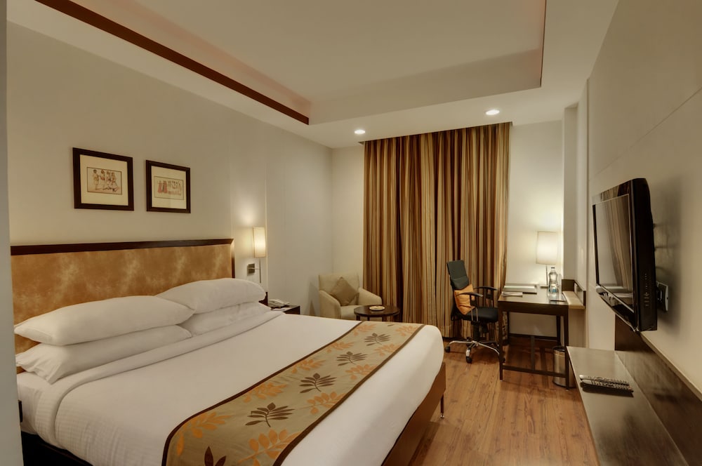 FOUR POINTS BY SHERATON VADODARA 8/22