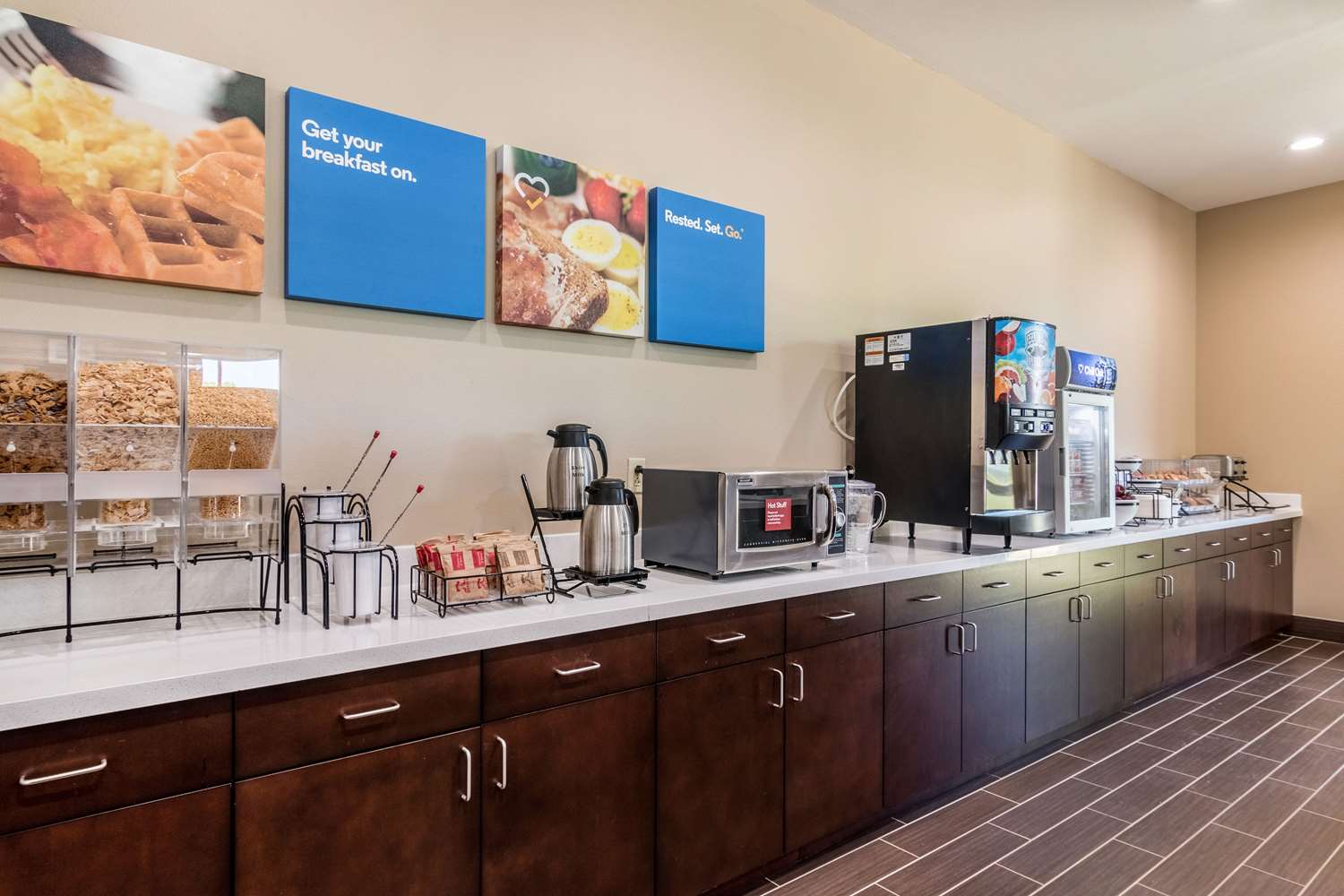 Comfort Inn Edwardsville - St. Louis 15/16