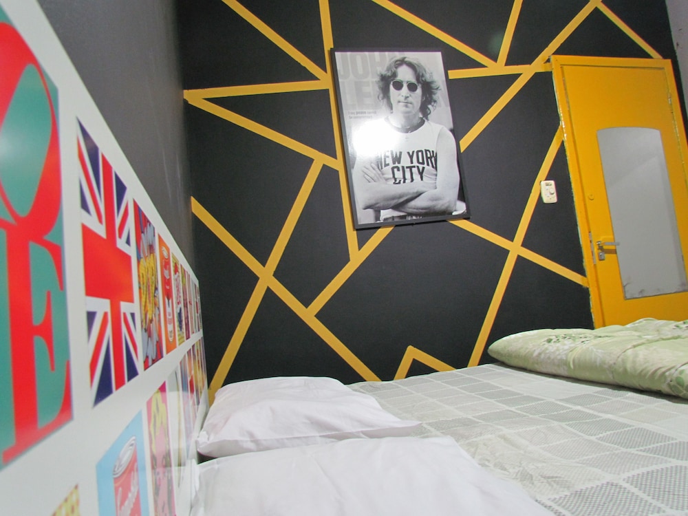 Vila Rock Hostel 23/50