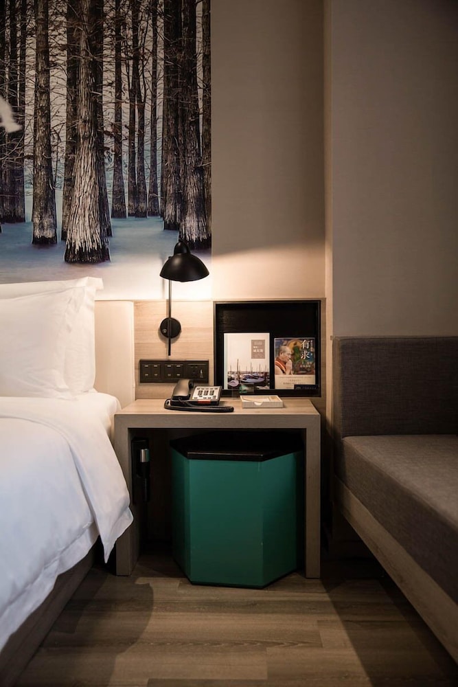 Atour Hotel Ningbo Tianyi Square 9/30