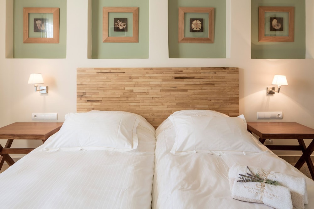 Vencia Boutique Hotel 9/83