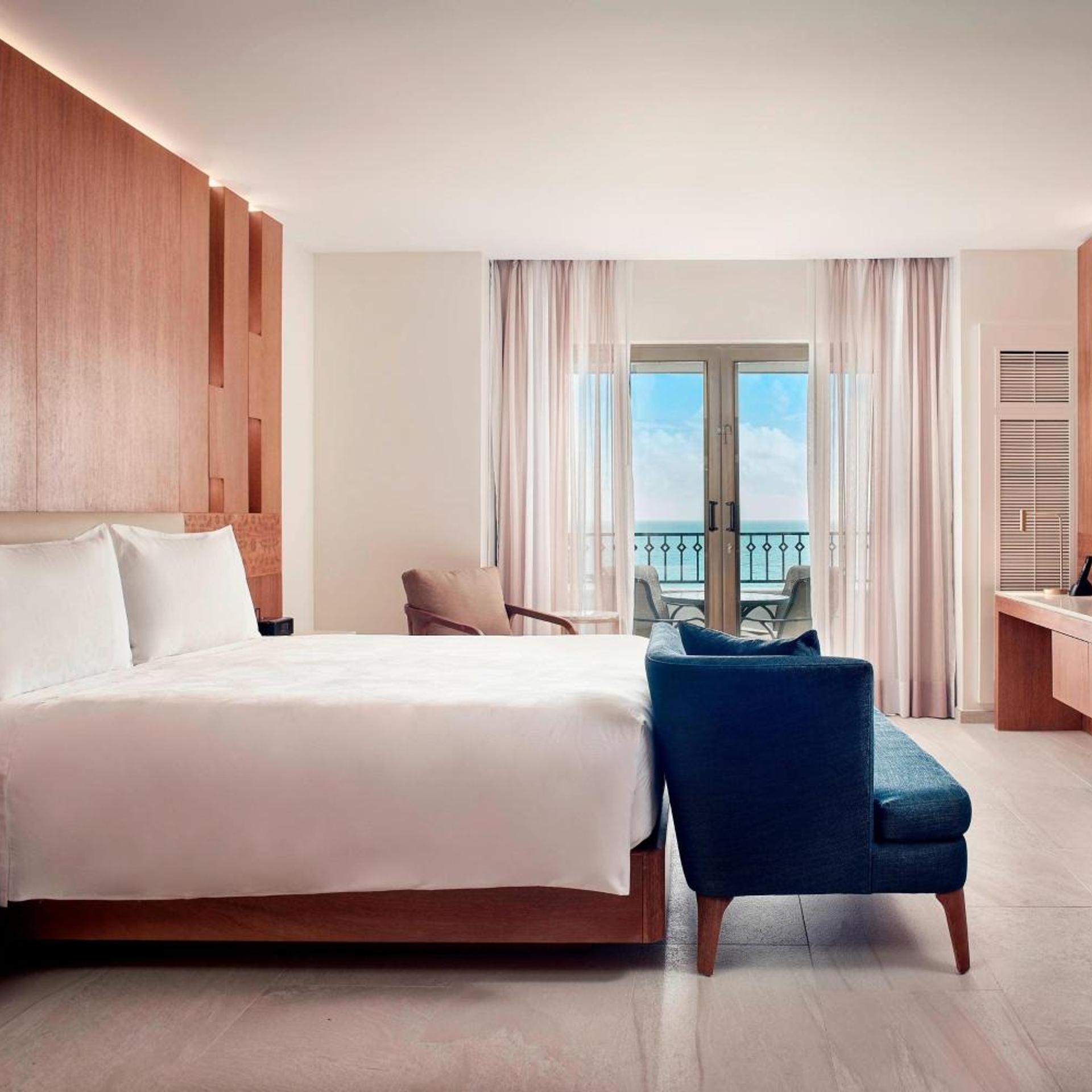 1 Bedroom, Caribbean, Suite, King Bed, Sofa, Balcony
