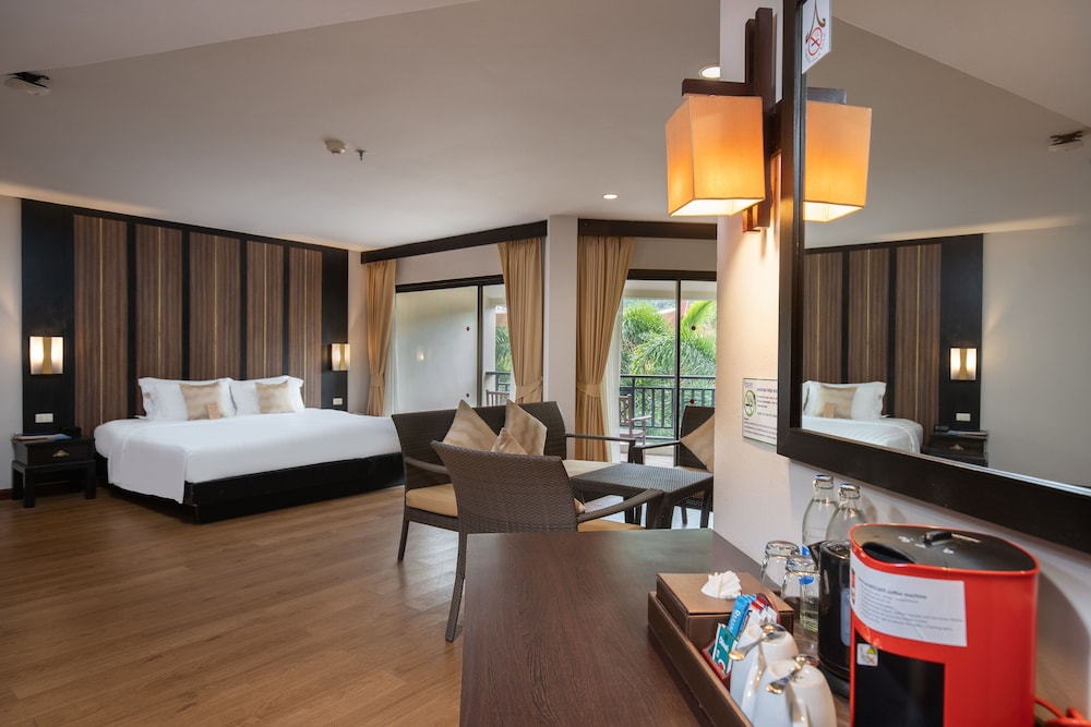 Deevana Patong Resort and Spa 26/68