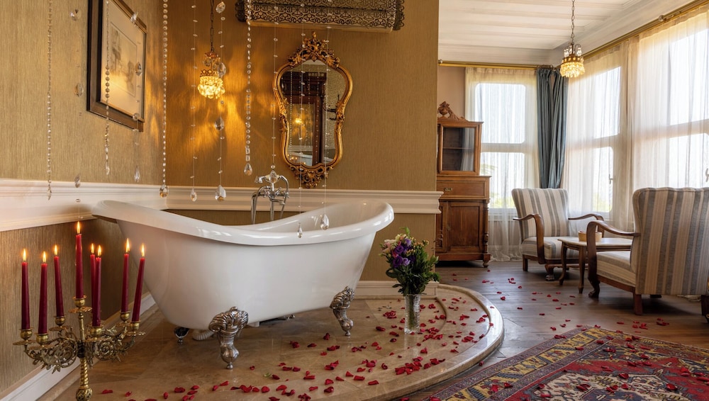 KITAPEVI BOUTIQUE HOTEL 5/43