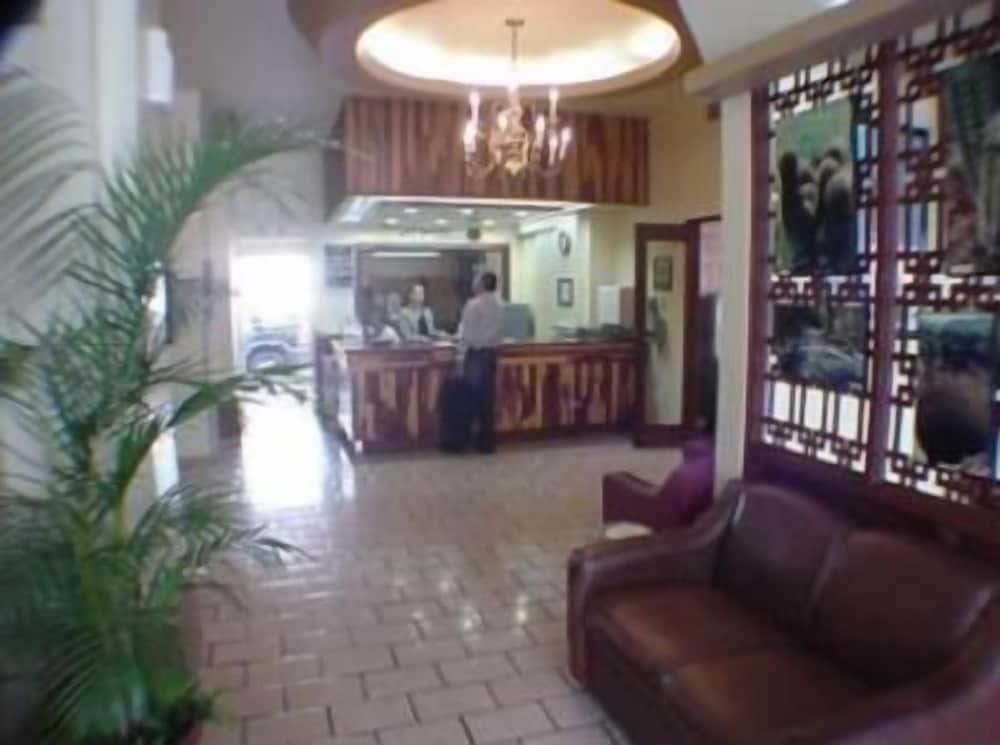 HOTEL 5A AVENIDA 5/34