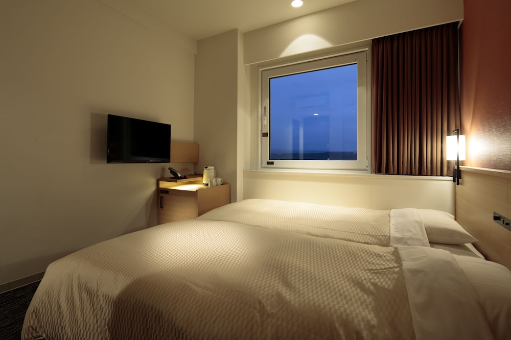Candeo Hotels Ozu 15/45