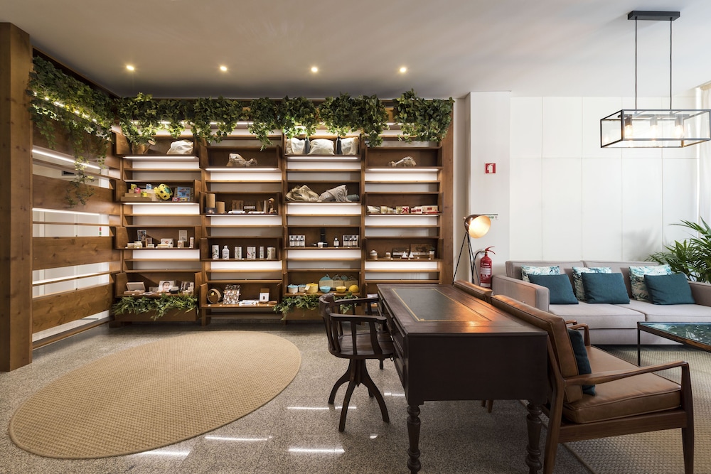 Bloom House by Sweet Porto 24/47