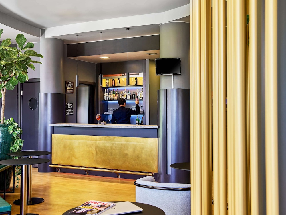 IBIS FIRENZE PRATO EST 11/73