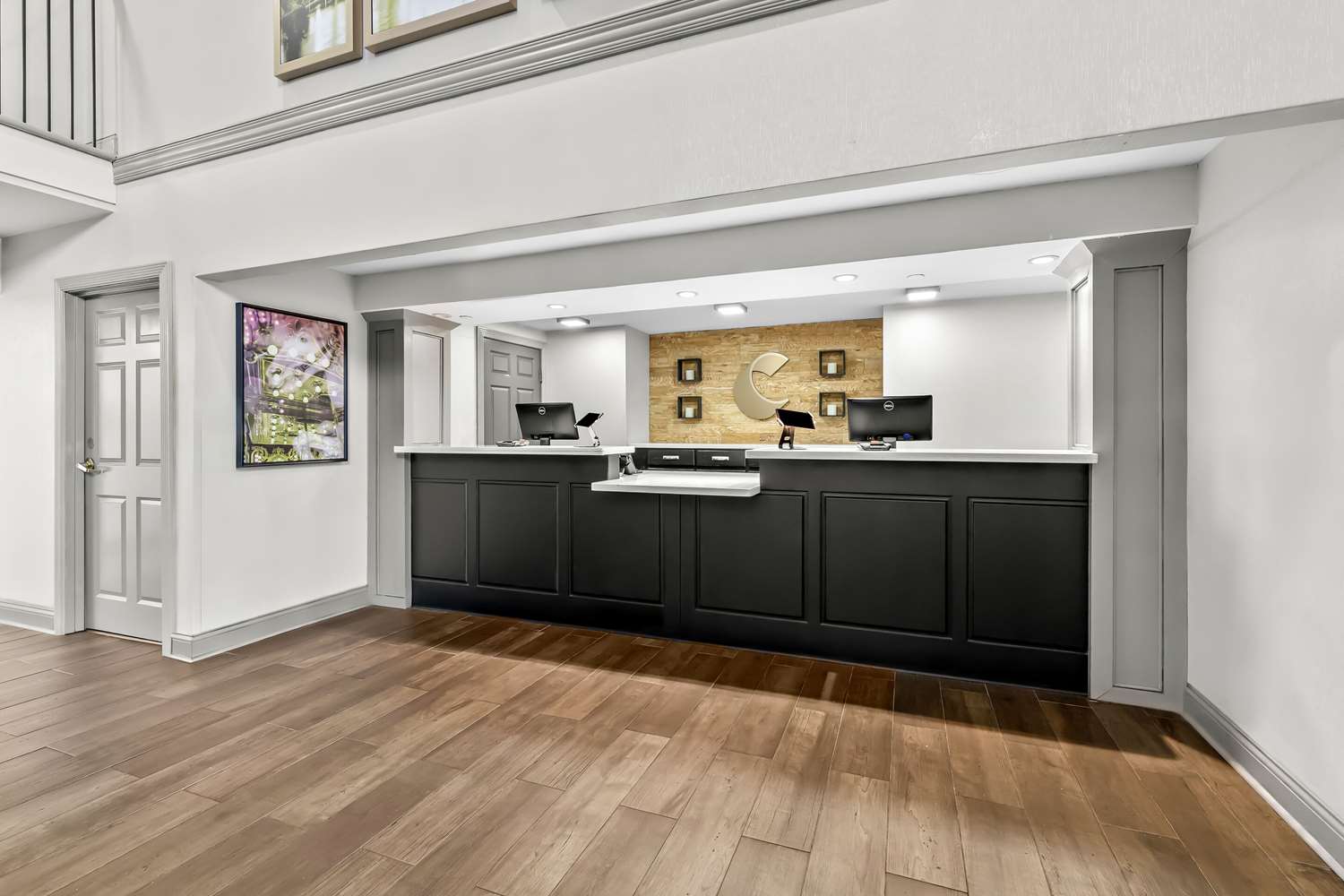 Comfort Inn & Suites Nashville Near Tanger Outlets I-24 Antioch 3/21
