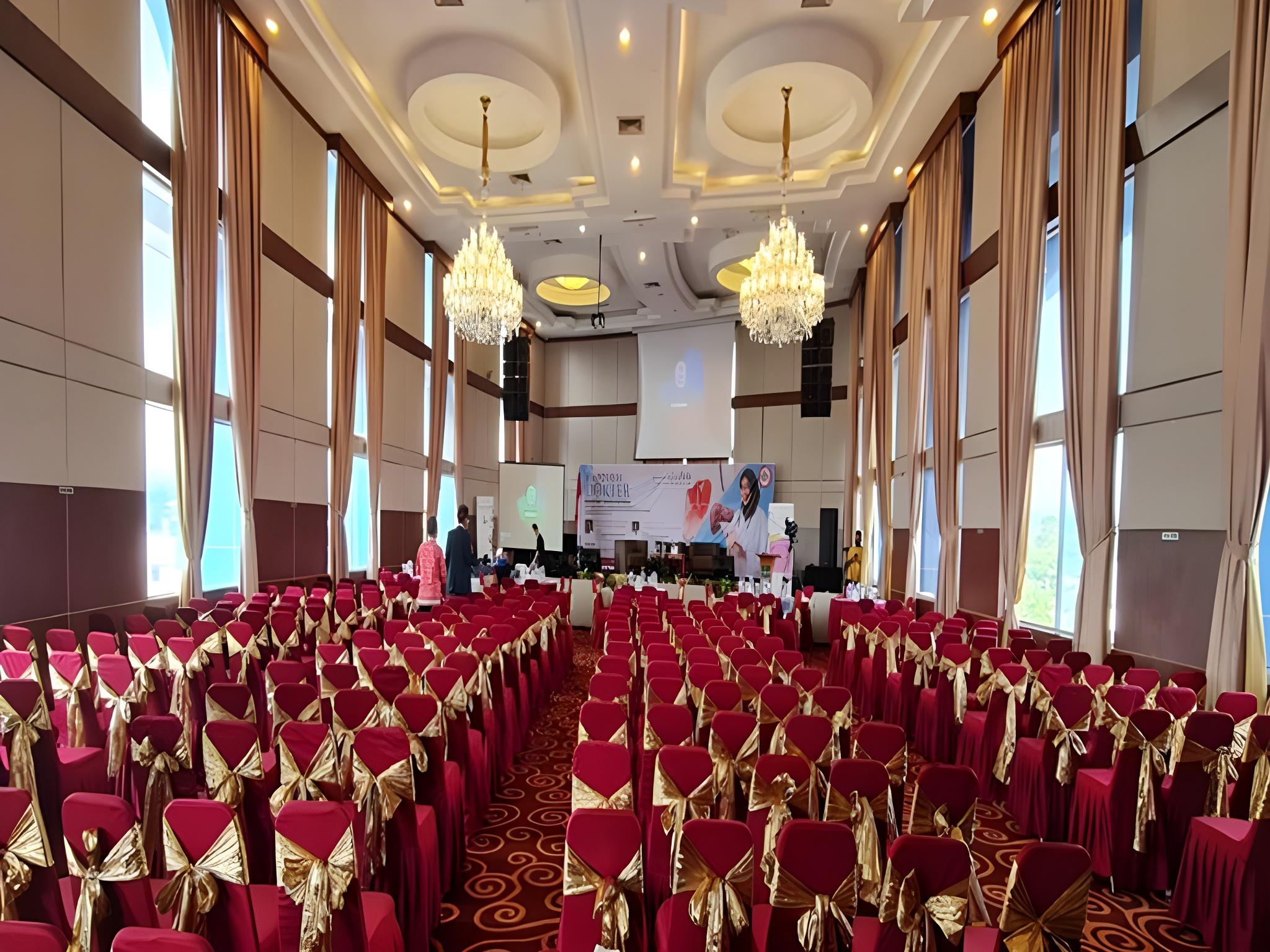 Sapadia Hotel Siantar 28/30