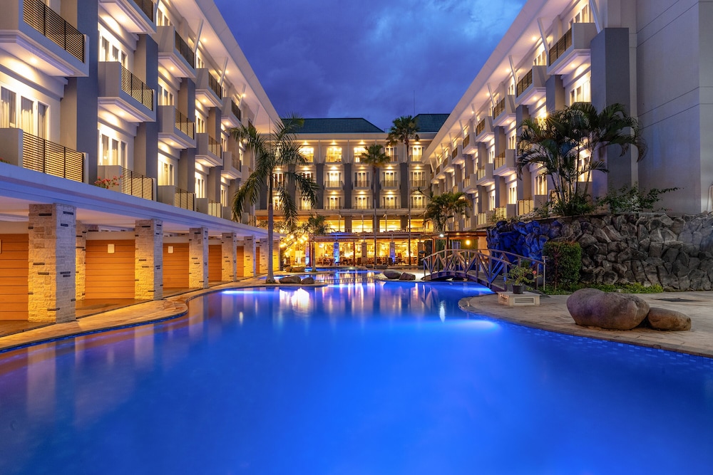 Swiss-Belhotel Danum Palangkaraya 66/68
