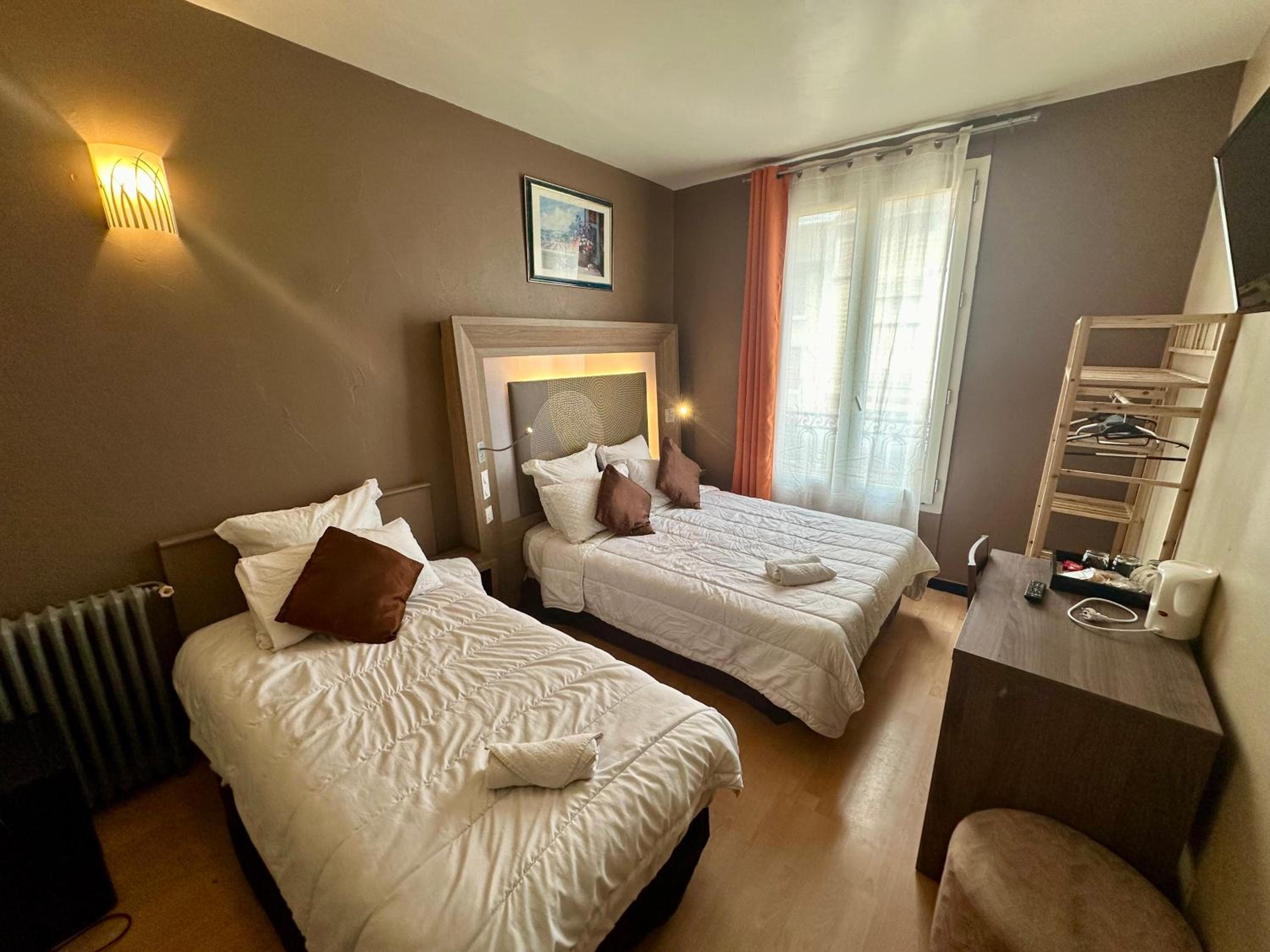Hotel Victor Hugo 9/39