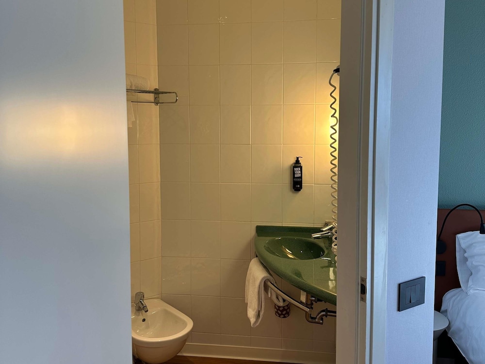 Ibis Roma Fiera 50/50