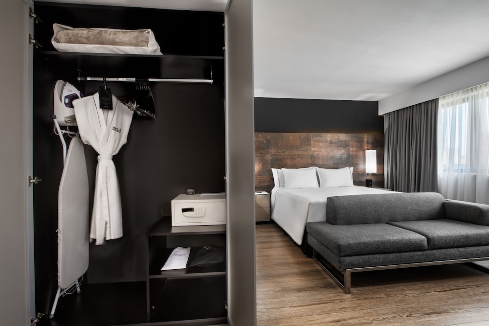 Melia Ibirapuera 55/77