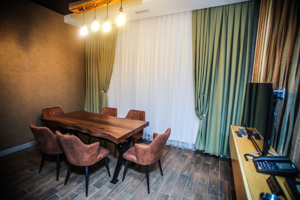 Armada Villa Hotel 23/31