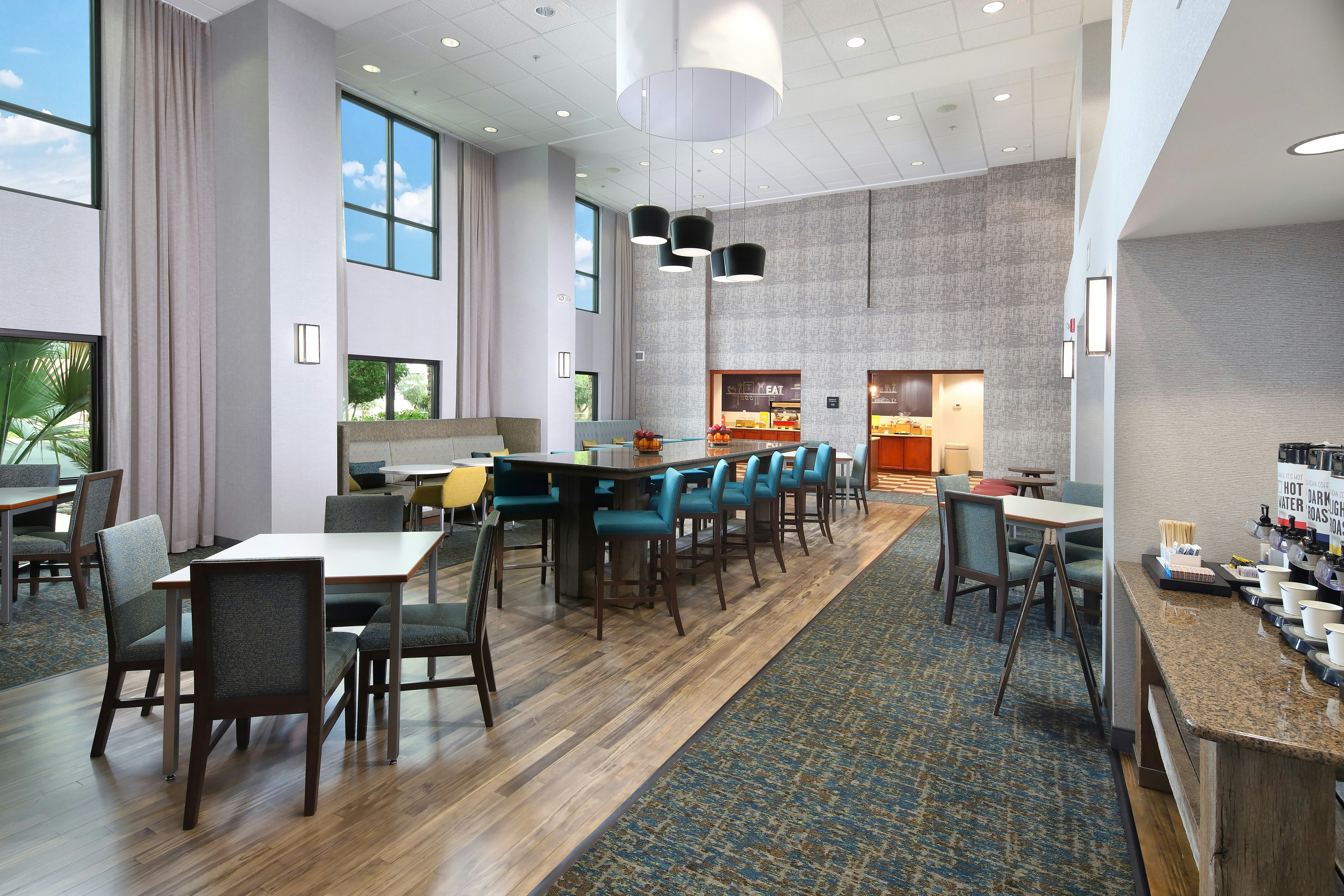 Hampton Inn and Suites Tucson East/Williams Center 36/53