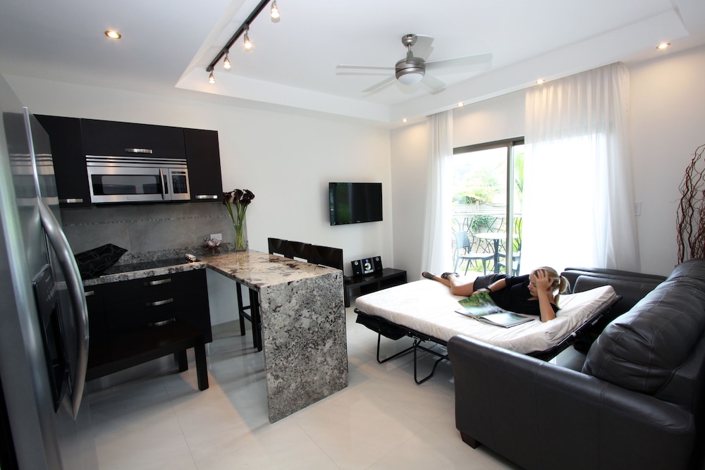Oceano Boutique Hotel And Gallery 34/51