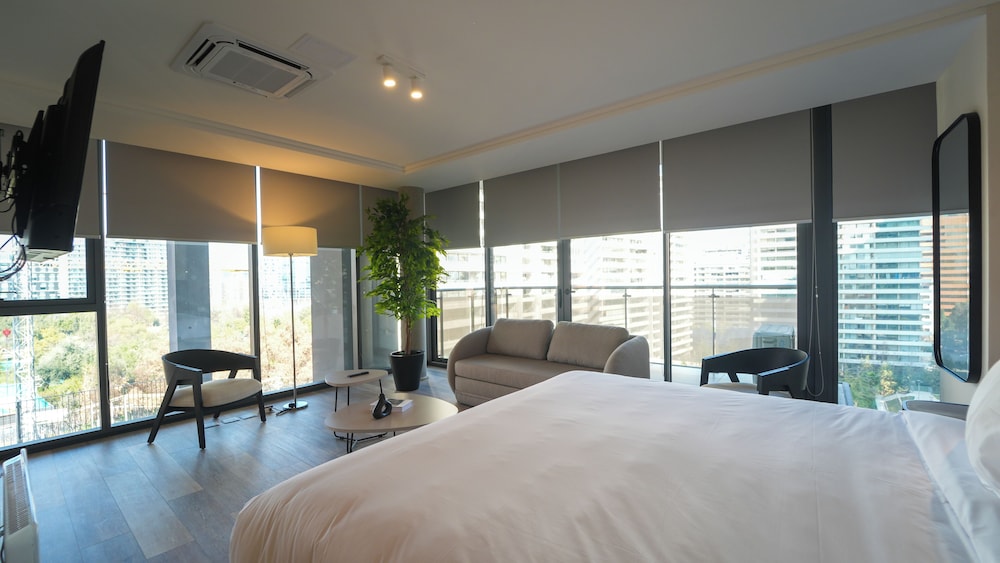 APART HOTEL SPOT SUITES 12/50