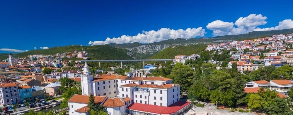 Hotel Kastel 3/30