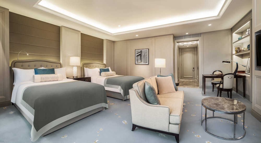 THE ST. REGIS KUALA LUMPUR 25/72