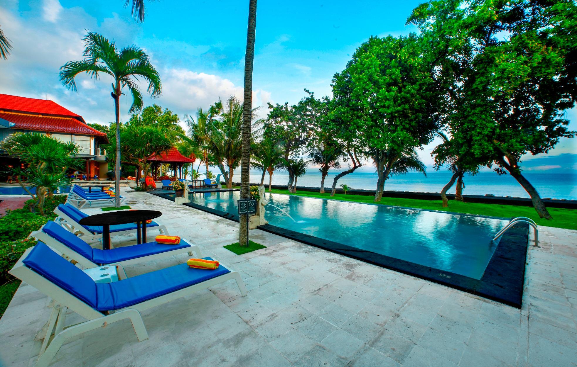 Pool, Villa