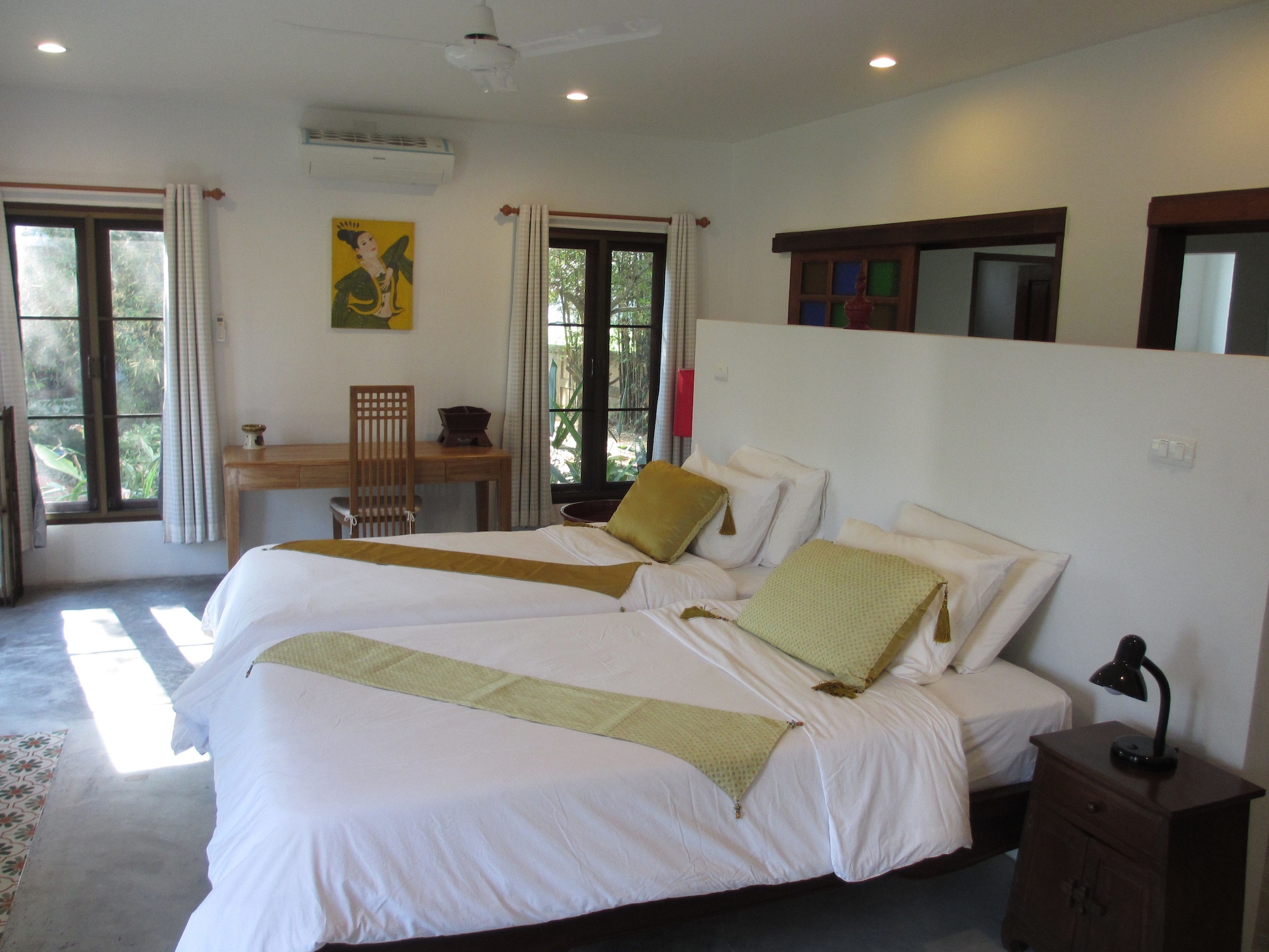 2 BEDROOMS, FAMILY SUITE, LAKE SIDE, GARDEN VIEW