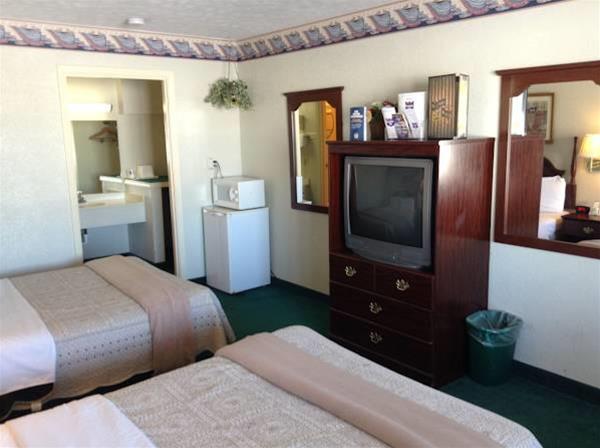 Knights Inn Peru 14/25