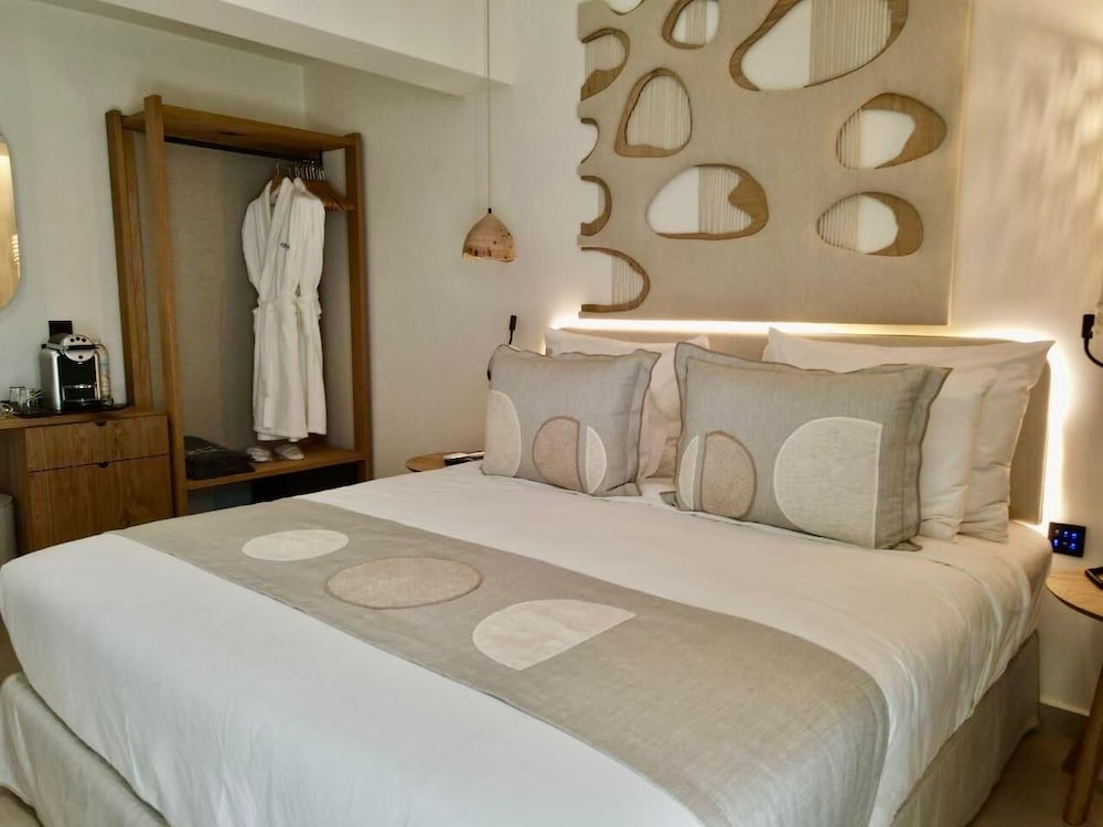 Cabana White Boutique Hotel & Suites 33/80