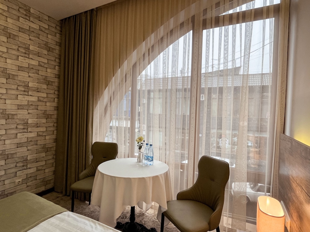 Regard Hotel Yerevan 27/28