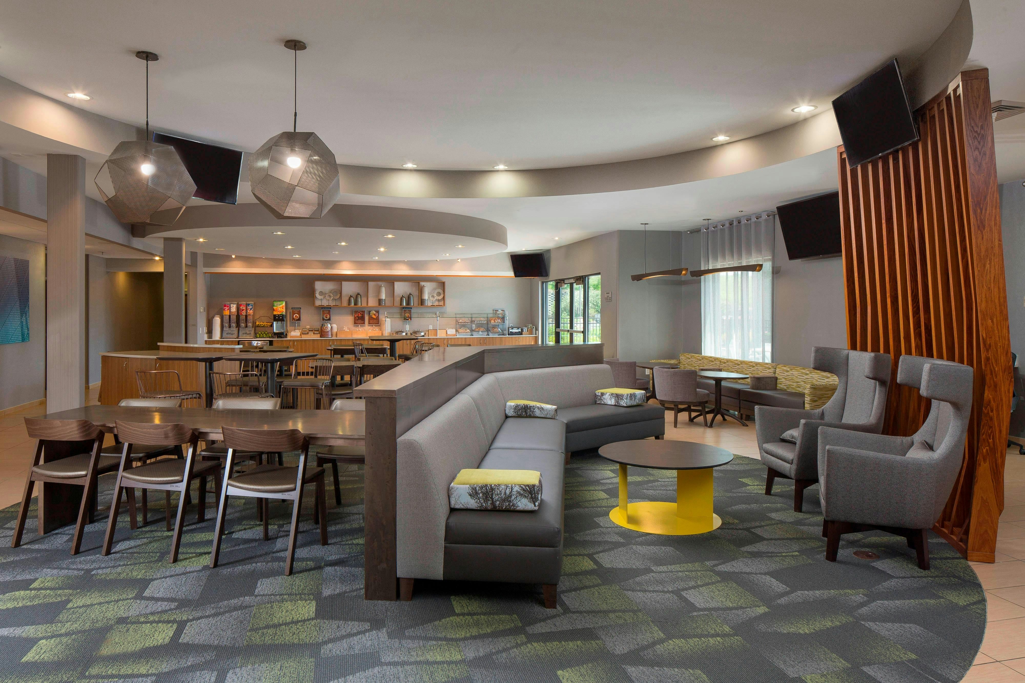 Springhill Suites By Marriott St Louis Airport Earth City 4/10