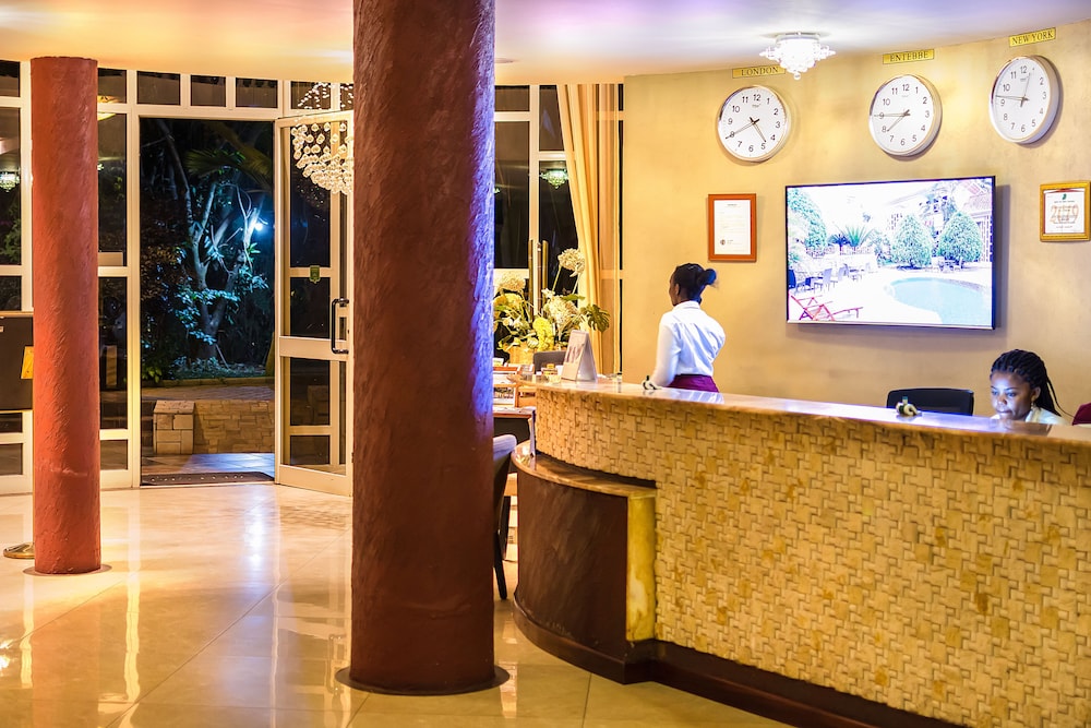 Imperial Heights Hotel Entebbe (ex. Lake Heights Hotel) 7/69