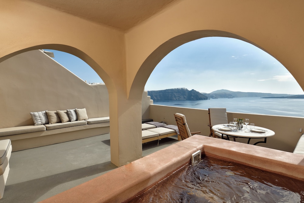 The A Collection, Oia by K and K 25/50