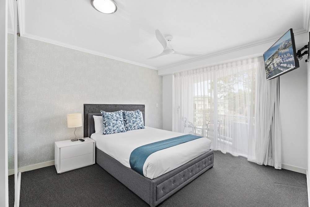 2 BEDROOMS, SUITE, 2 QUEEN BEDS