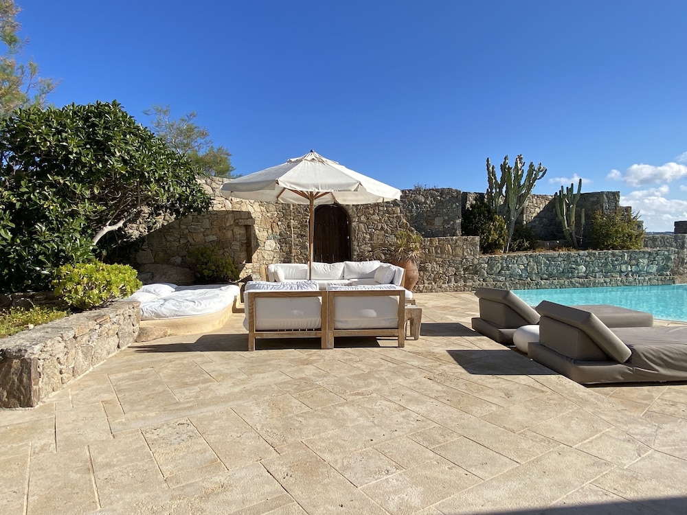 Villa Alessandra 35/50