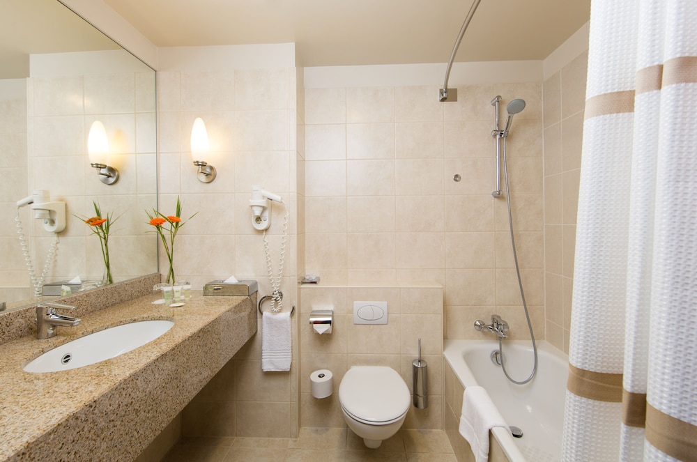 Courtyard By Marriott Brussels 5/52