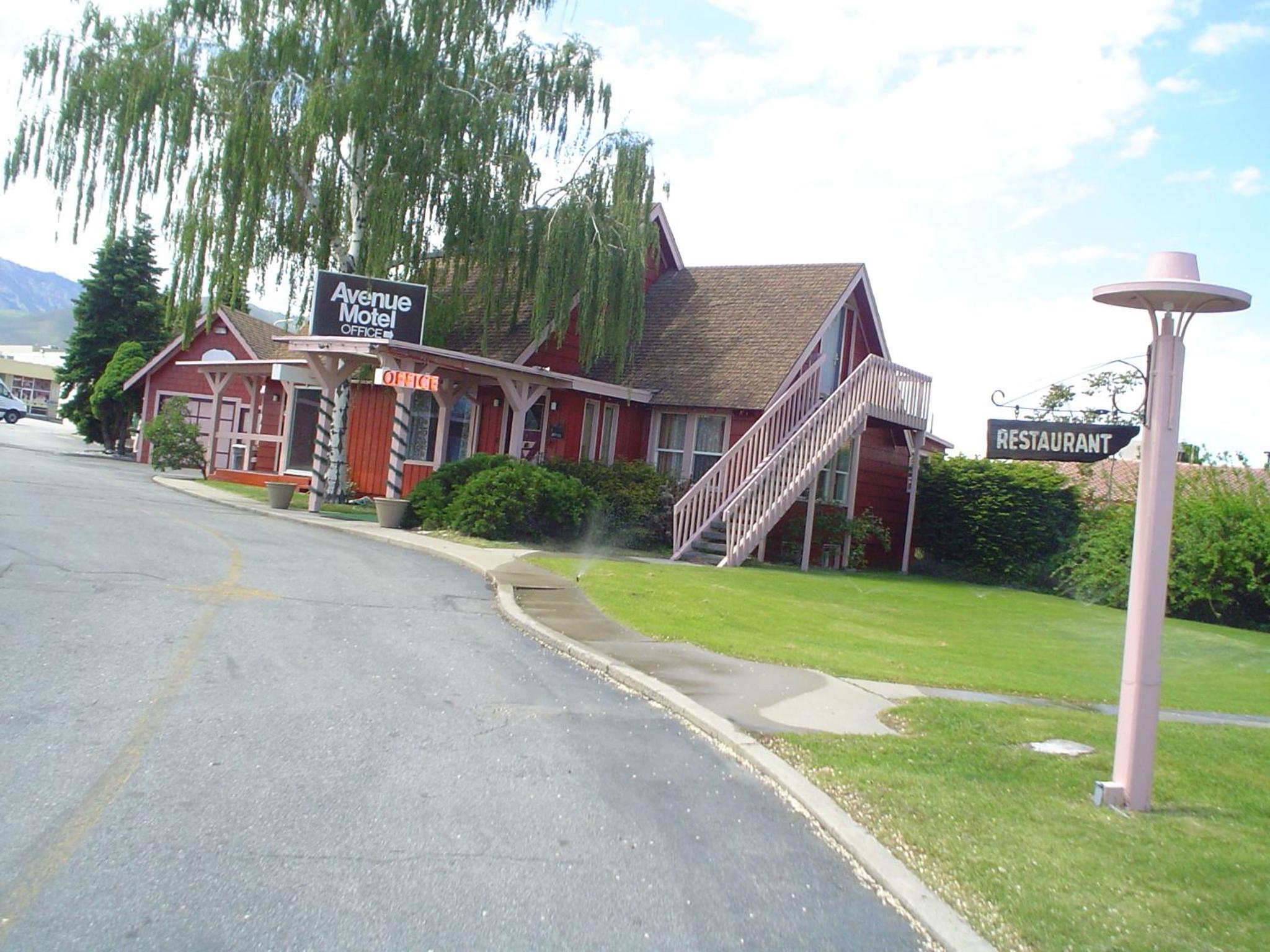 Avenue Motel 24/28