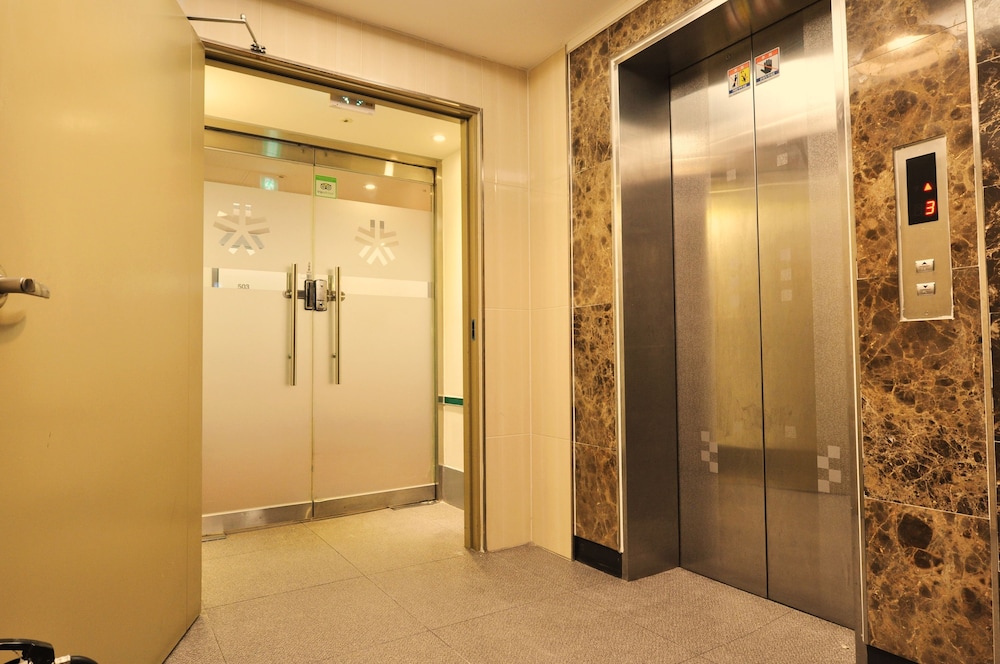 OYO Hostel Myeongdong 3 49/50