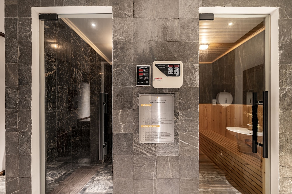 Amanaki Saigon Boutique Hotel 7/80