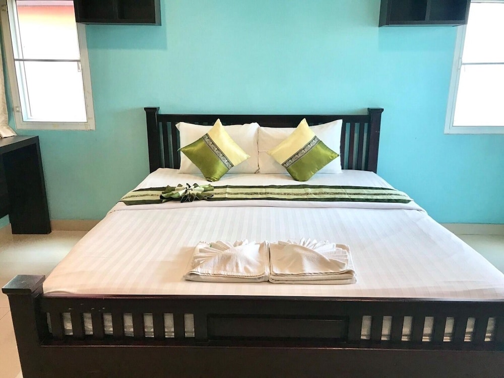Ananya Residence Service Apartment 17/65