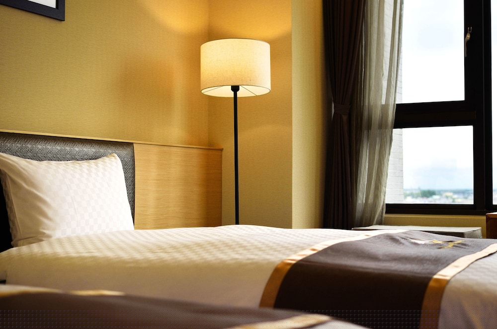 Tsun Huang Hotel 28/62