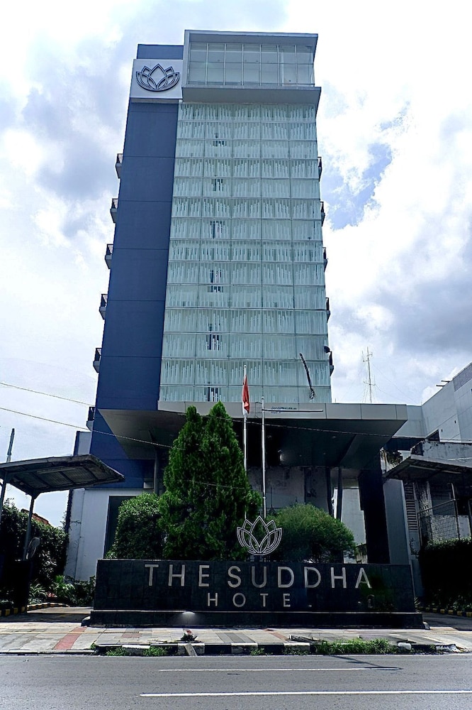 Hotel The Suddha Asia Afrika Bandung 1/31